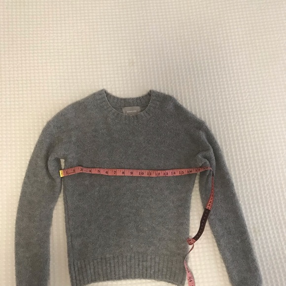 Sweater - Picture 3 of 5